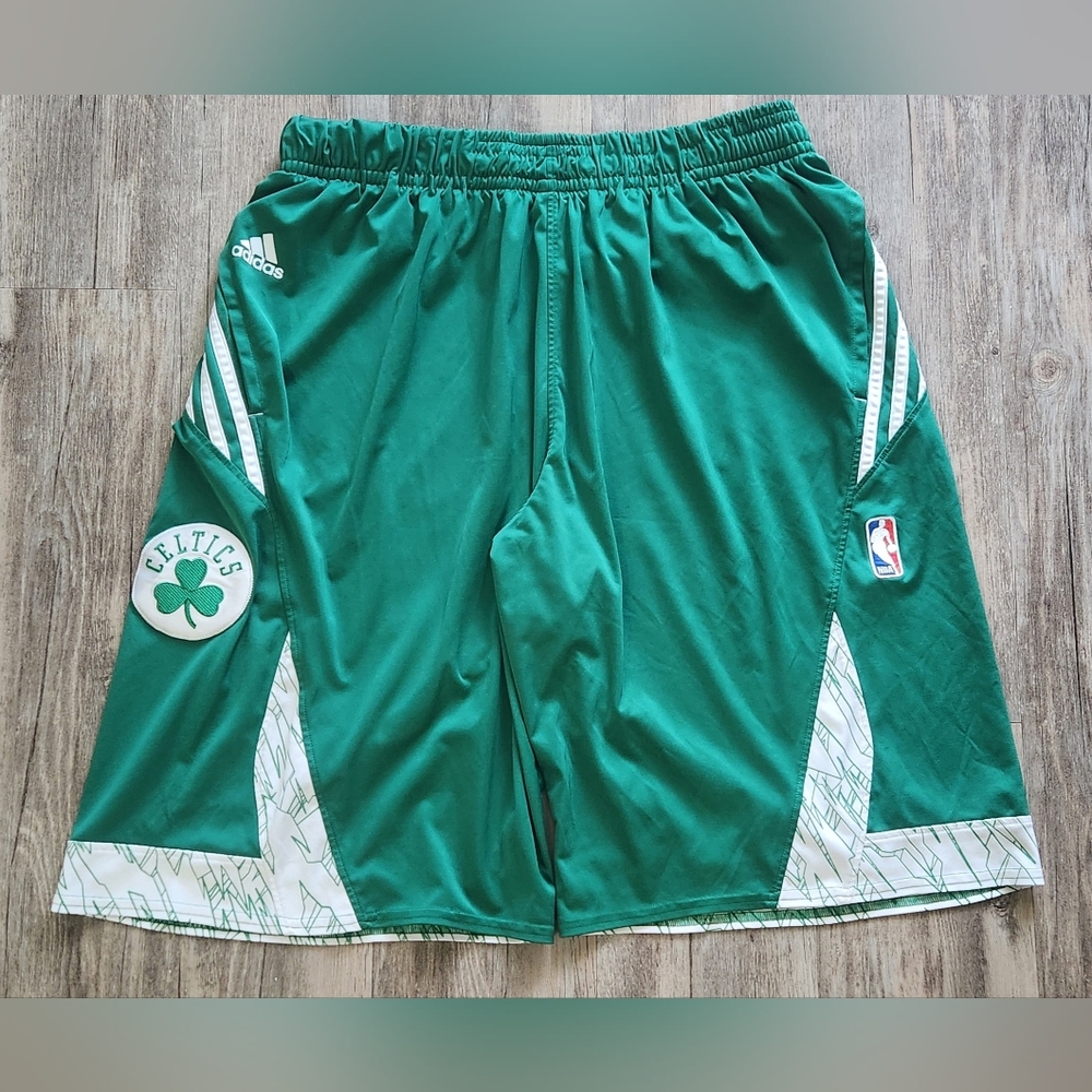 Adidas NBA Boston Celtics Basketball Shorts 2XL Mens Green‎